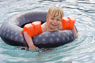 Image showing Swimming boy