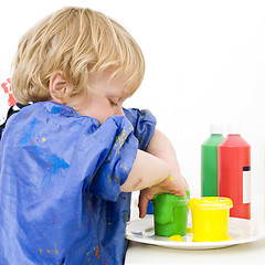 Image showing Green finger paint 