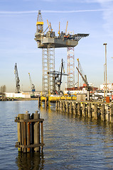 Image showing Oil rig construction