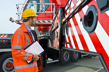 Image showing Crane supervisor