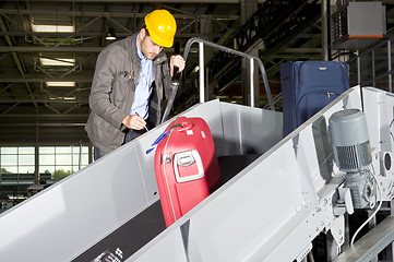 Image showing Conveyor belt check point