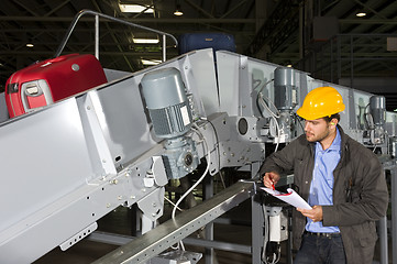 Image showing Luggage handling engineer