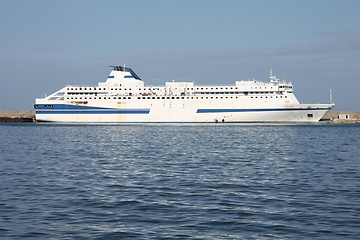 Image showing Large ferry