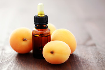 Image showing apricot essential oil