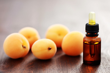 Image showing apricot essential oil