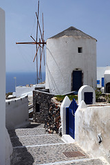 Image showing Windmill in Oia Village