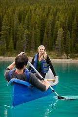 Image showing Canoe Couple