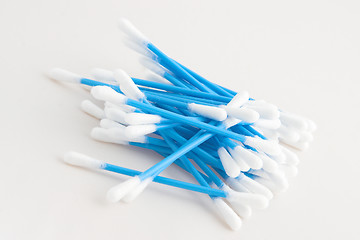 Image showing cotton swabs