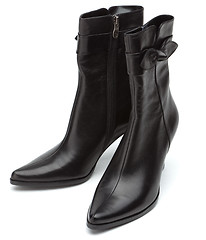 Image showing Ladies short black boots