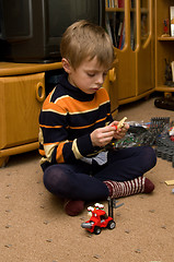 Image showing Child plays.
