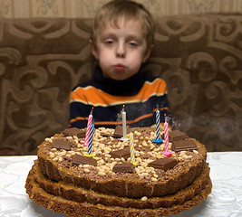 Image showing Celebratory pie.