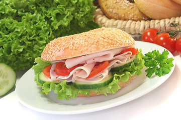 Image showing Bagel with chicken breast