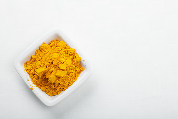 Image showing Saffron spice in white dish above view