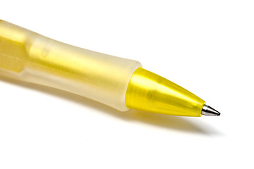 Image showing Yellow pen closeup 