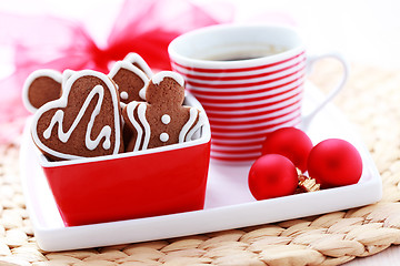 Image showing coffe with gingerbreads