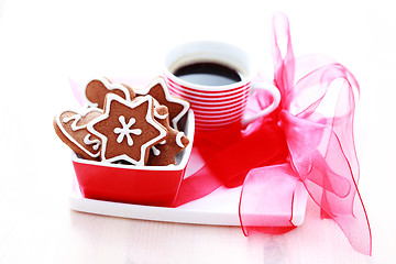 Image showing coffe with gingerbreads