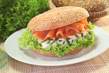 Image showing Bagel with cream cheese and salmon