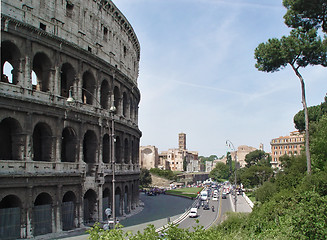 Image showing Ordinary life near Coliseum