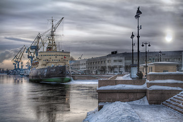 Image showing Old icebreaker at sea port