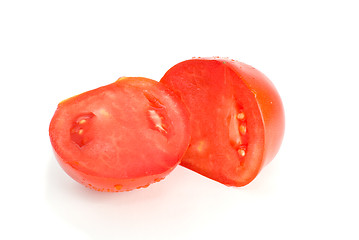 Image showing Ripe tomato cut on half