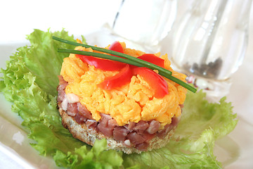 Image showing Scrambled eggs with ham