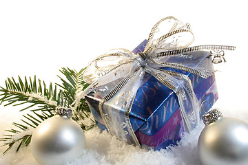 Image showing Christmas gift