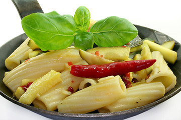Image showing Tortiglione with fiery chili zucchini