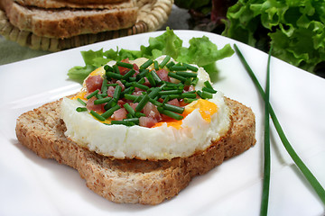 Image showing Fried eggs with ham