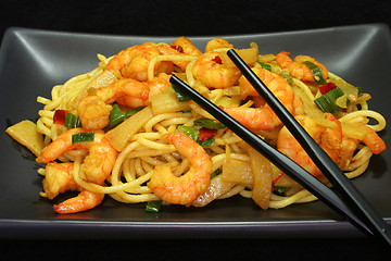 Image showing Pasta with shrimp Asia