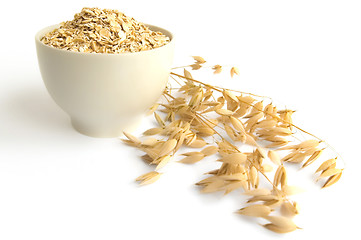 Image showing Rolled oats in a teacup