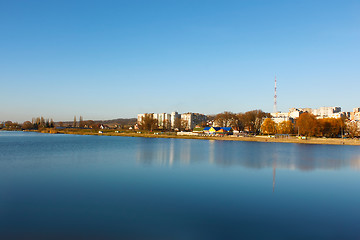 Image showing City on the bank