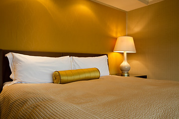 Image showing Luxurious king sized room