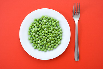 Image showing Green peas in plate