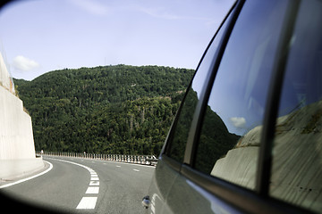 Image showing Car mirror reflection