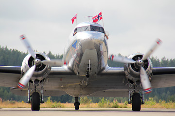 Image showing Dakota veteran aircraft