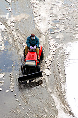 Image showing Cleaning snow