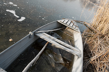 Image showing Frozen boat