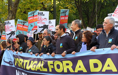 Image showing Anti-NATO Protests in Lisbon
