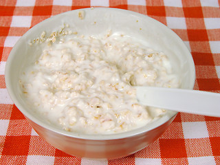 Image showing Yogurt with oat flakes