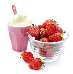 Image showing Bowl of strawberries with whipped cream