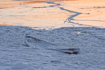 Image showing Full of ice