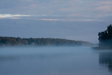 Image showing Mist over water