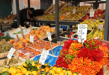 Image showing Rialto market vegetable stall