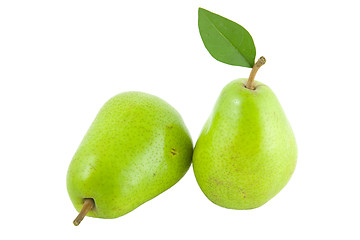 Image showing fresh green pear with leaf