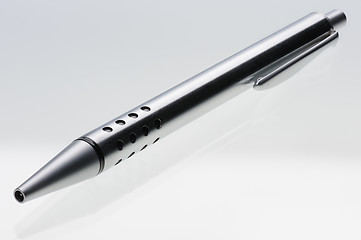 Image showing Shiny steel ball-point pen, hyper DoF