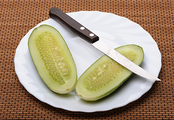 Image showing Cucumbers and knife