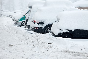 Image showing Winter parking