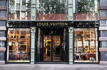 Image showing Louis Vuitton