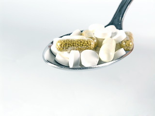 Image showing pills