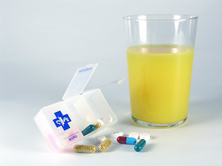 Image showing pills